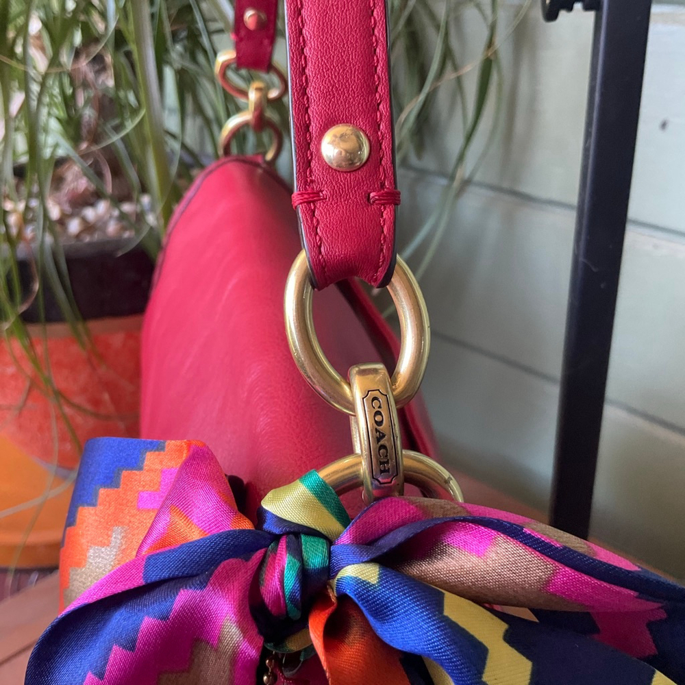 Coach TAYLOR Red Leather Shoulder Bag EUC Vintage - Picture 4 of 10